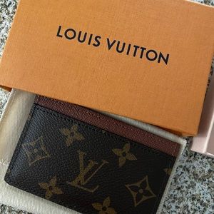 ❌SOLD❌Louis Vuitton card holder